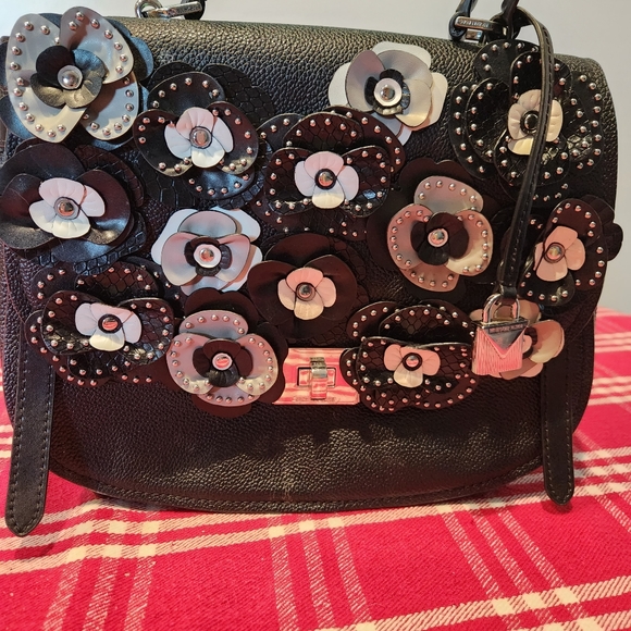 ❤️❤️MICHAEL KORS FLORAL BAG❤️❤️ - Picture 2 of 3